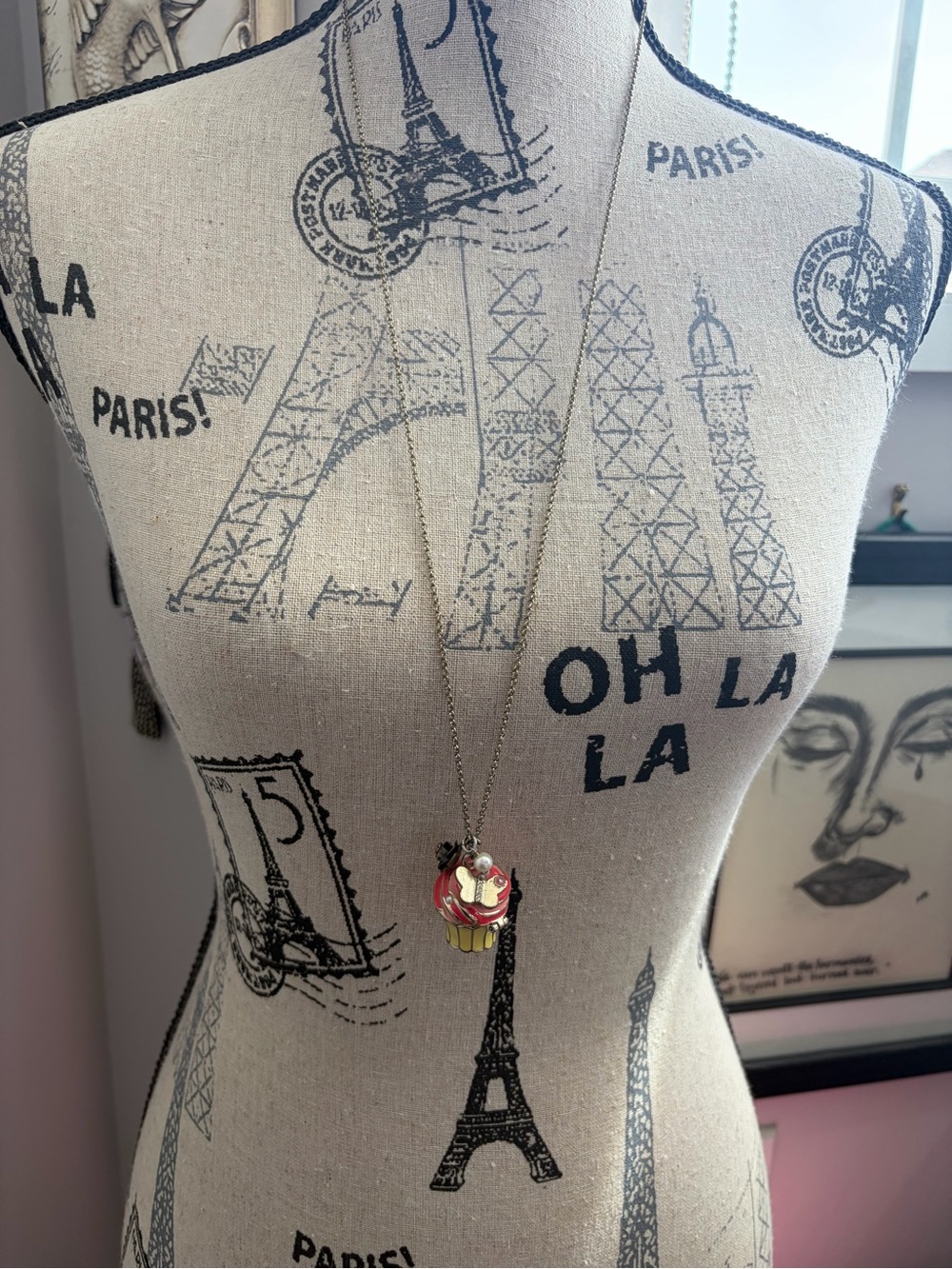 Vintage Betsey Johnson Cupcake Locket Pendant Necklace